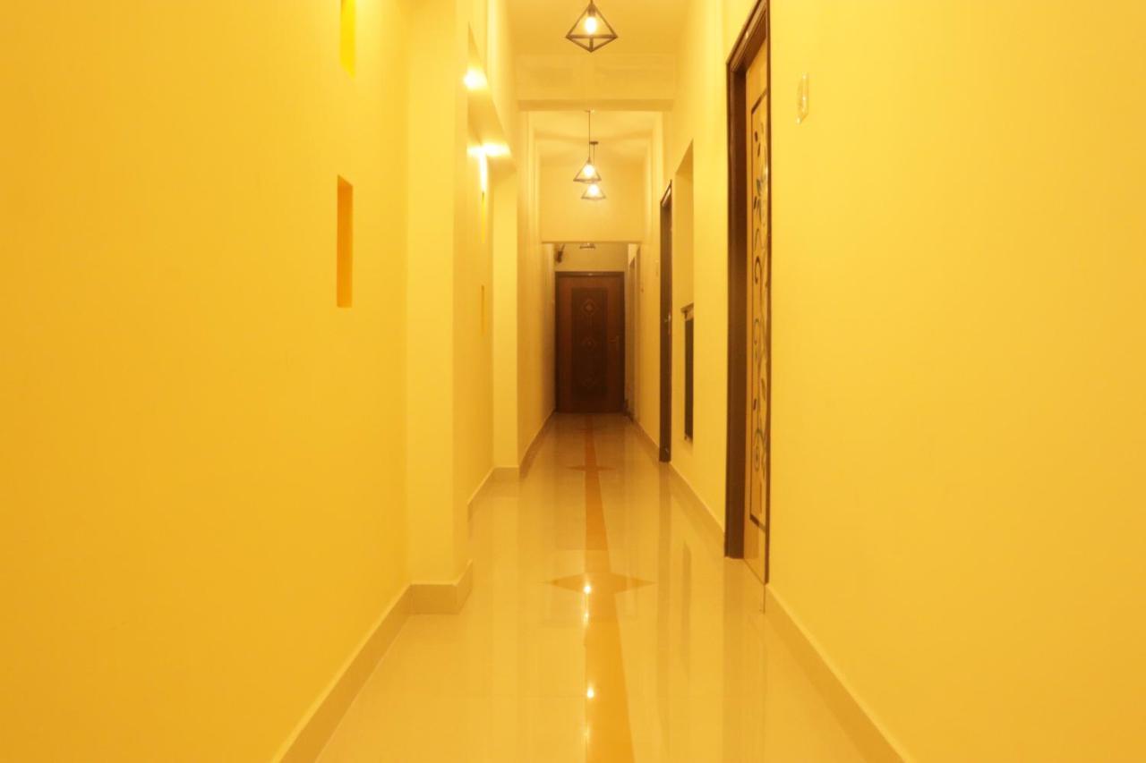 Grand Suites Srirangam Tiruchirappalli ภายนอก รูปภาพ