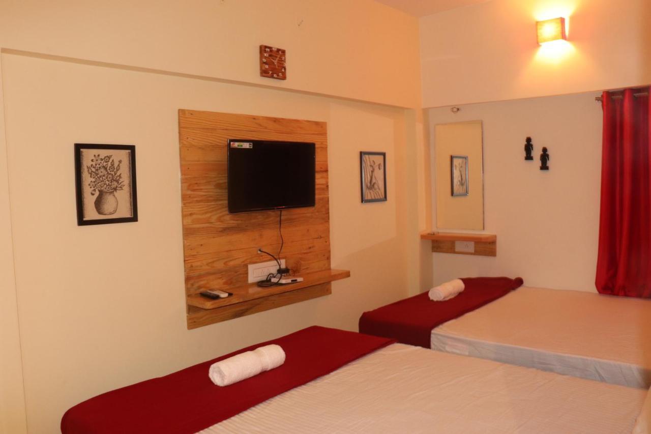 Grand Suites Srirangam Tiruchirappalli ภายนอก รูปภาพ