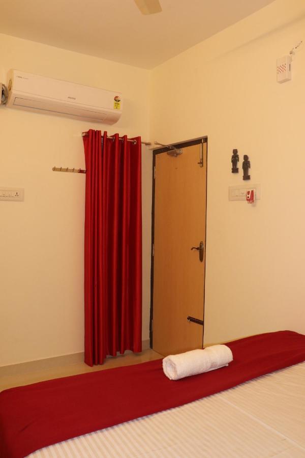 Grand Suites Srirangam Tiruchirappalli ภายนอก รูปภาพ